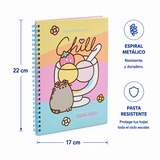 Cargar imagen en el visor de la galería, Agenda Escolar Pusheen 2026-2027 de 17 x 22 cm – Chill y Flores