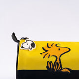 Cargar imagen en el visor de la galería, Estuche de Lápices Cilíndrico Snoopy Amarillo