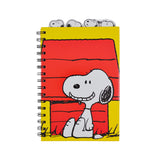 Cargar imagen en el visor de la galería, Libreta Diario Snoopy Amarilla con 4 Separadores y 80 Hojas Decoradas, 14 x 20 cm